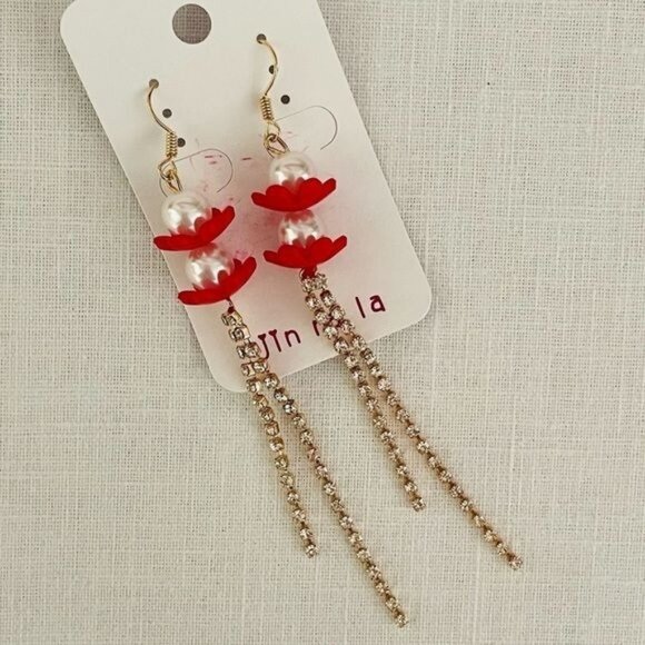 Dangling Gold Earrings Rhinestones Pearls and Red New from Jin Na La - Picture 2 of 7